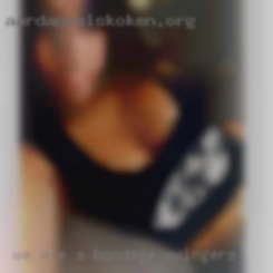 We are a couple bondage swingers looking for fun.
